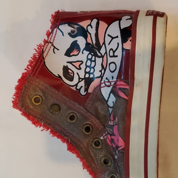 NWOT Ed Hardy high tops, US Size 5 - Picture 3 of 10
